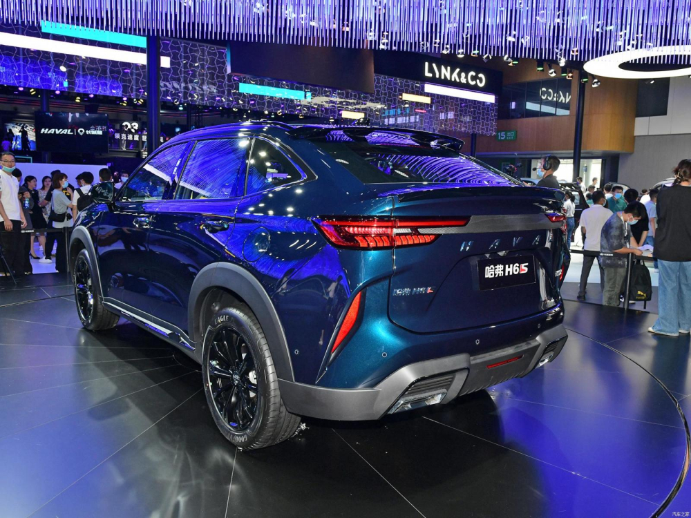 Phía sau của Haval H6S