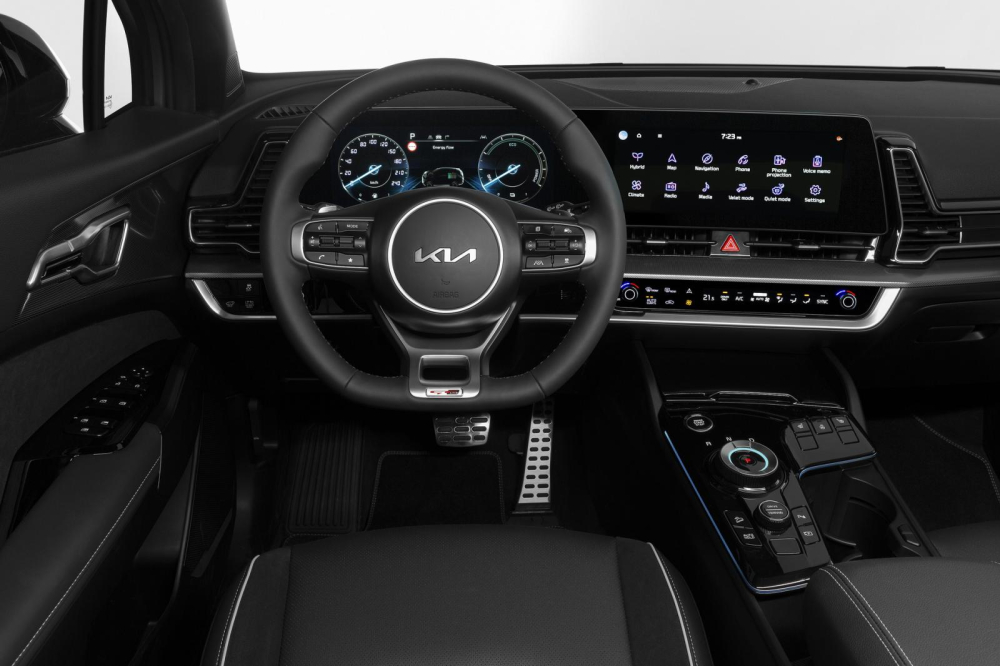 Nội thất b&ecirc;n trong Kia Sportage 2022