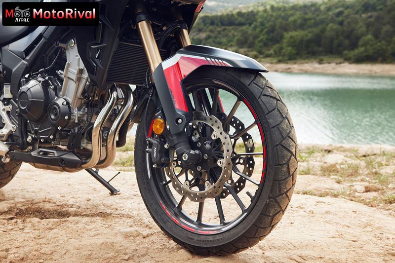 Trang bị dàn chân trước mới trên Honda CB500X 2022