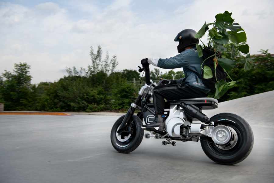 BMW CE 02 sẽ là hiện tượng xe máy điện dành cho giới trẻ