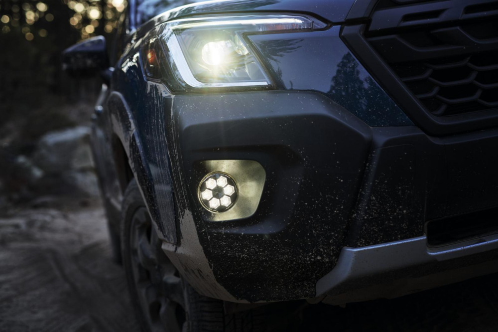 Đ&egrave;n sương m&ugrave; d&agrave;nh ri&ecirc;ng cho Subaru Forester Wilderness 2022