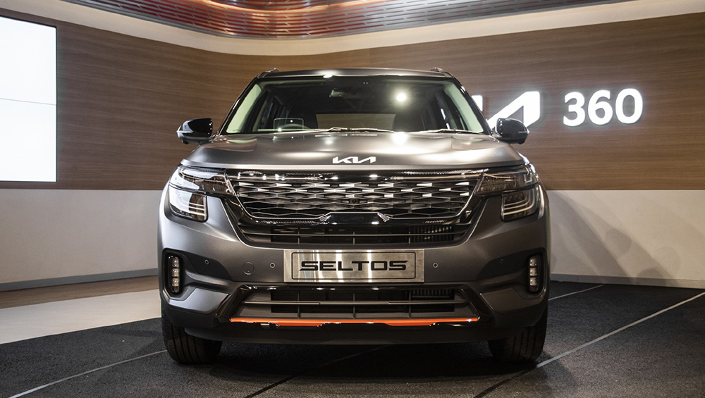 Kia Seltos X Line 2021 có 2 loại động cơ và hộp số