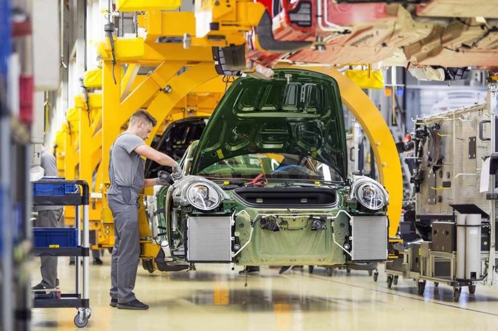 Porsche xác nhận sản xuất xe tại Malaysia Porsche xác nhận sản xuất xe tại Malaysia