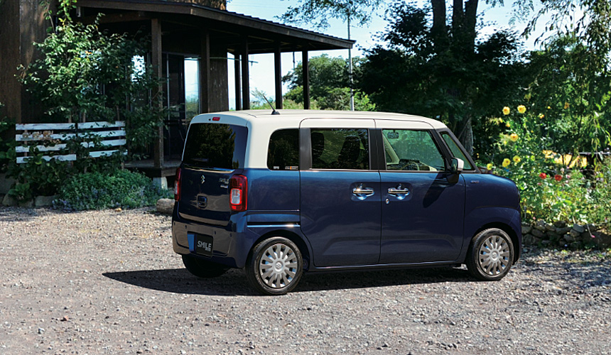 Suzuki Wagon R Smile sở hữu thiết kế nhỏ nhắn và xinh xắn