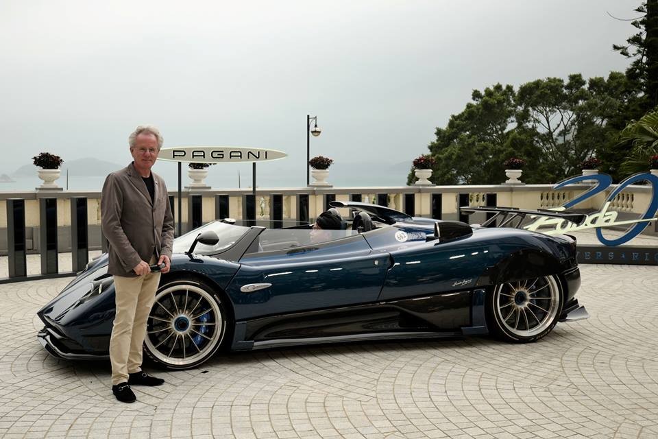 Pagani Zonda HP Barchetta với giá trên 350 tỷ đồng, 1 chiếc xe thể hiện bạn giàu có đến thế nào