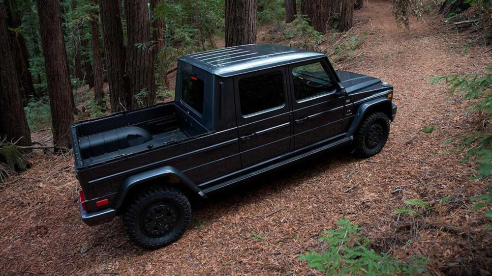 Chiếc SUV hạng sang được chuyển sang Hà Lan để độ thành xe bán tải