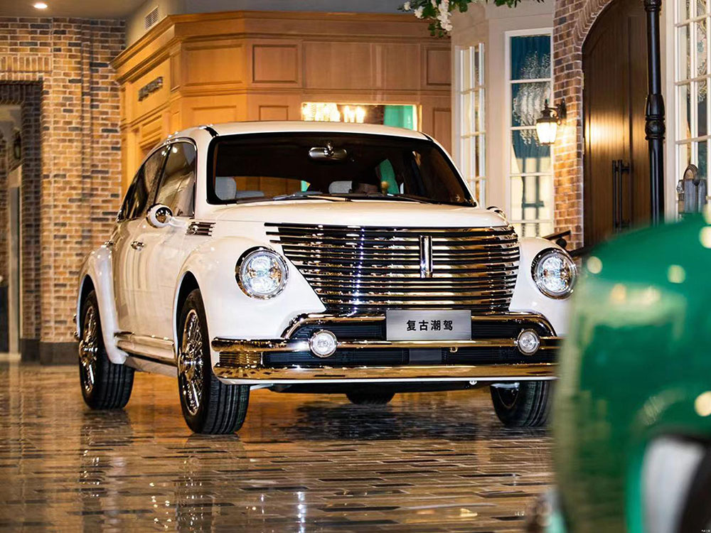 Mẫu SUV của thương hiệu WEY được trang bị lưới tản nhiệt mạ crôm cỡ lớn