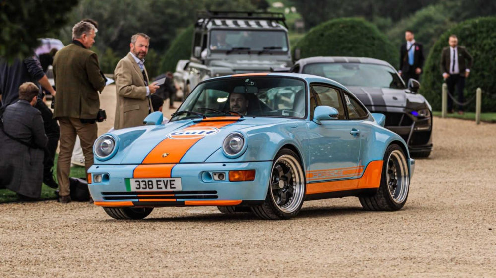 Everrati thực sự đã mang lại sự sống thứ hai cho chiếc Porsche 964 cổ điển