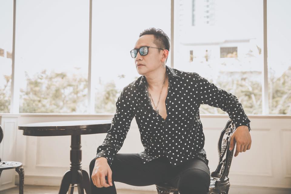 Duy Mạnh là chủ nhân của nhiều bài hit cách đây gần 2 thập kỷ Duy Mạnh là chủ nhân của nhiều bài hit cách đây gần 2 thập kỷ