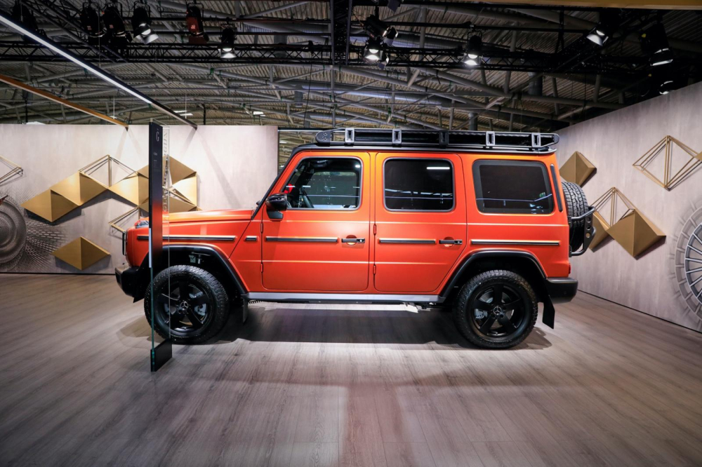Sau 4 bánh của Mercedes-Benz G-Class 2022 đều có tấm chắn bùn mới