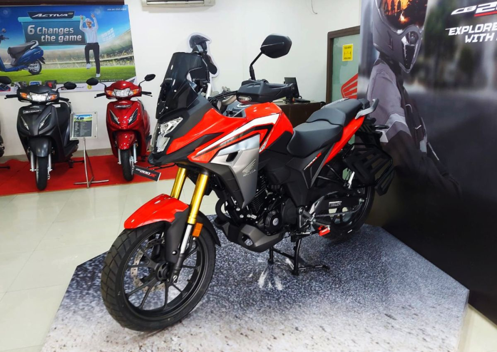 Honda CB200X 2022 có mặt tại đại lý với độ hoàn thiện rất cao