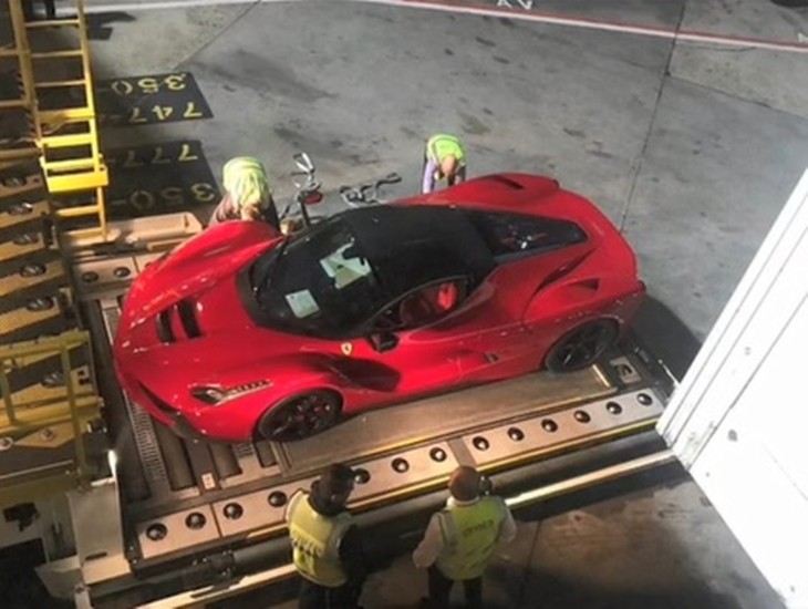 Chiếc siêu xe Ferrari LaFerrari này sẽ sớm về Việt Nam