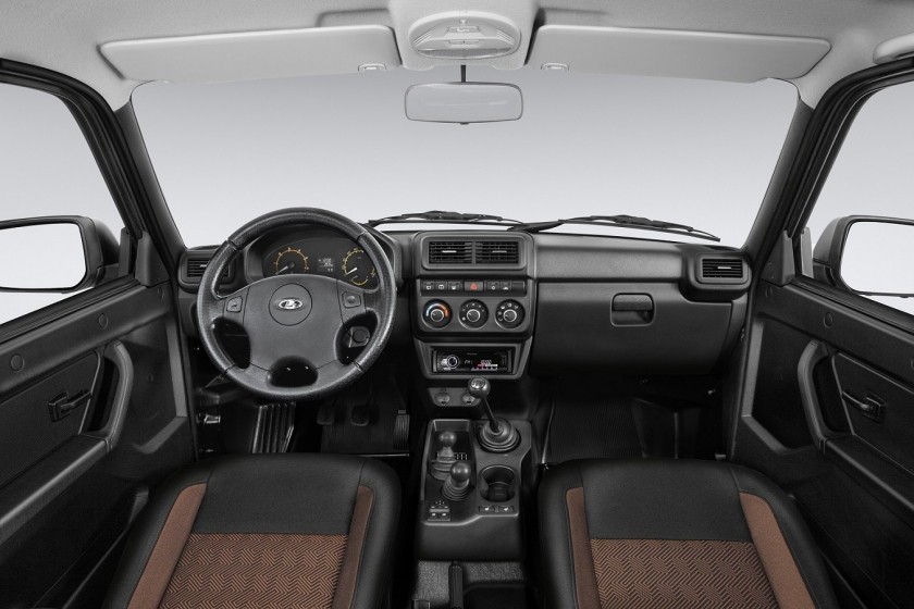 Nội thất lạc hậu của Lada Niva Bronto 2021 Nội thất lạc hậu của Lada Niva Bronto 2021
