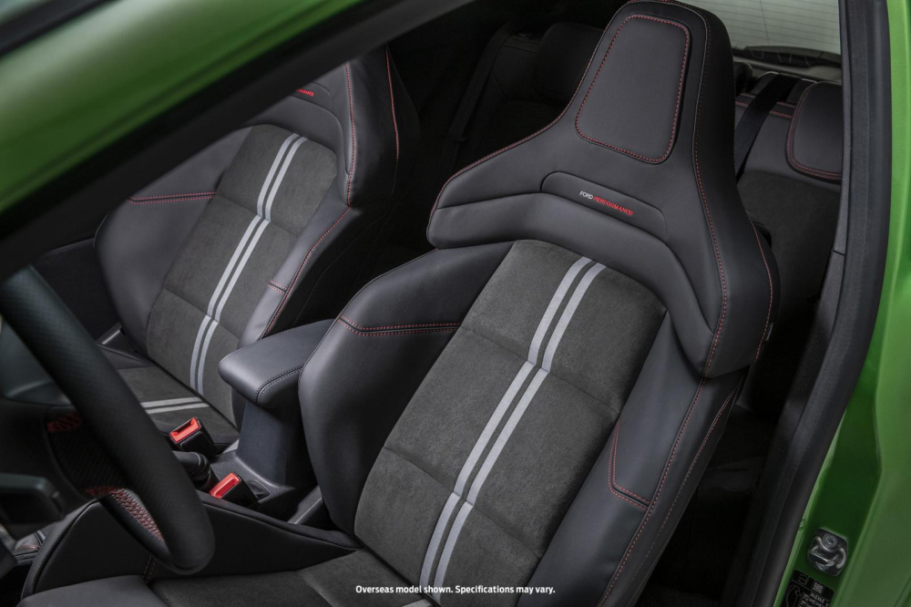 Ghế thể thao của Ford Fiesta 2022 bản ST