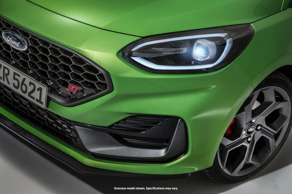 Cận cảnh đèn pha mới của Ford Fiesta 2022