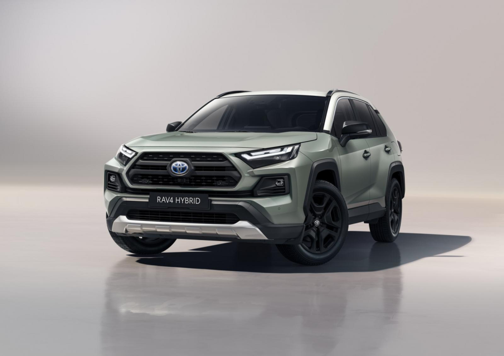 Toyota RAV4 Adventure 2022 ra mắt với phi&ecirc;n bản Adventure hầm hố hơn