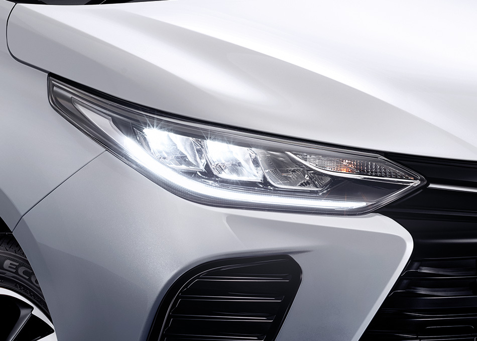 Đèn pha của Toyota Yaris Ativ 2021 Đèn pha của Toyota Yaris Ativ 2021