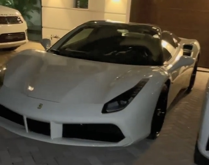 Siêu xe mui trần Ferrari 488 Spider Siêu xe mui trần Ferrari 488 Spider