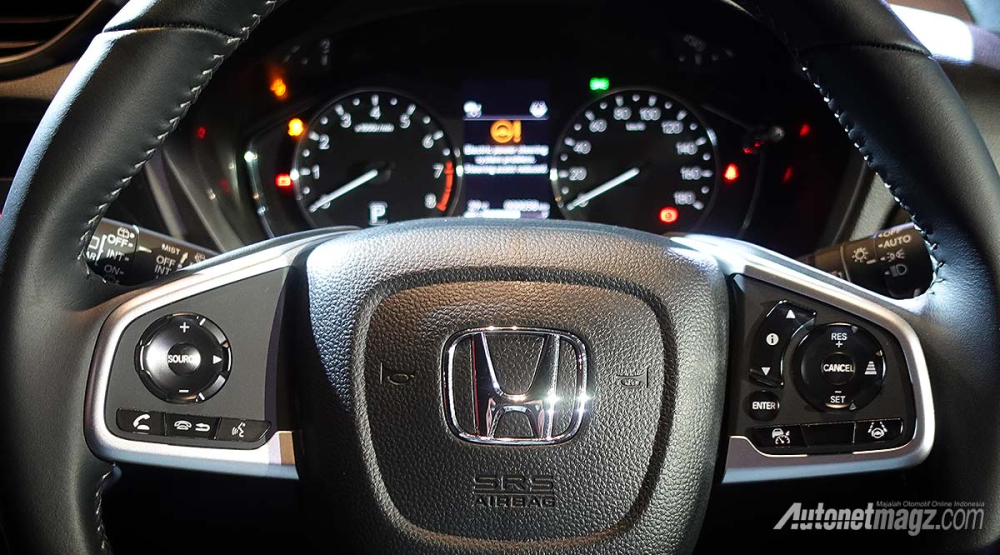 Bảng đồng hồ với màn hình màu TFT bên trong của Honda BR-V 2022 Bảng đồng hồ với màn hình màu TFT bên trong của Honda BR-V 2022