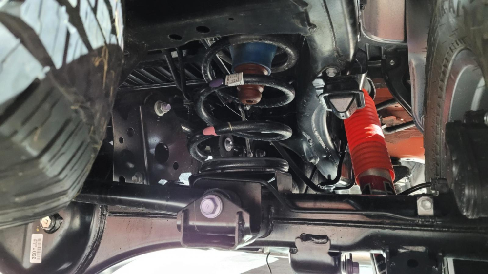 Toyota Tundra TRD Pro 2022 được nâng cấp cả hệ thống treo Toyota Tundra TRD Pro 2022 được nâng cấp cả hệ thống treo