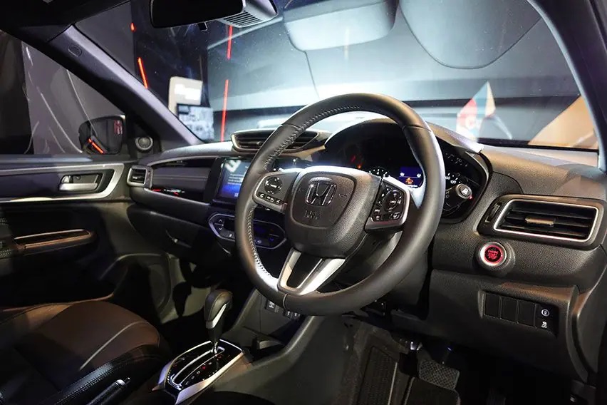 Nội thất của Honda BR-V 2022 lấy cảm hứng từ những mẫu xe cùng thương hiệu như Amaze và CR-V