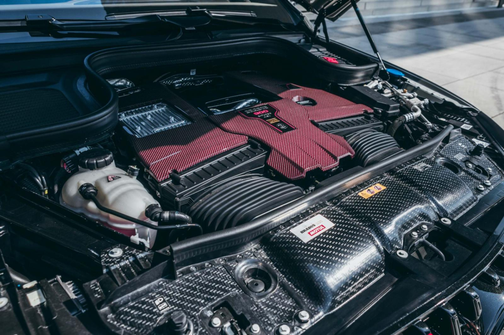 Khoang động cơ của Brabus 900 Rocket Edition dựa trên Mercedes-AMG GLE Coupe Khoang động cơ của Brabus 900 Rocket Edition dựa trên Mercedes-AMG GLE Coupe