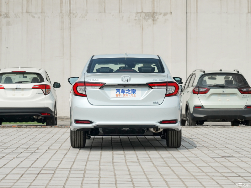 Thiết kế đằng sau của Honda Crider 2022 kh&aacute; đơn giản v&agrave; gọn g&agrave;ng