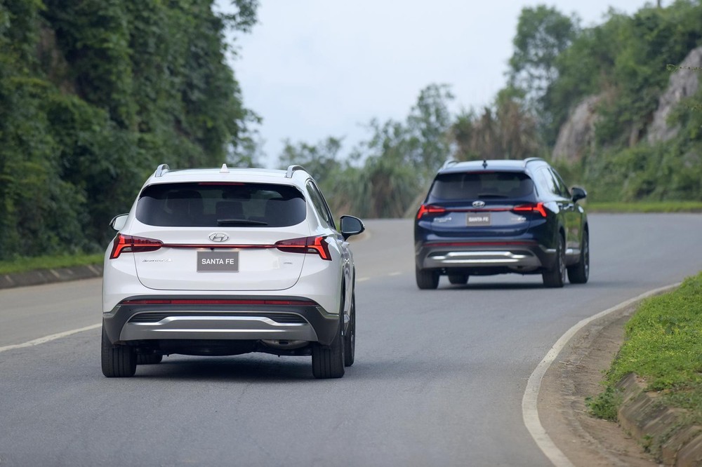 Trả g&oacute;p Hyundai Santa Fe
