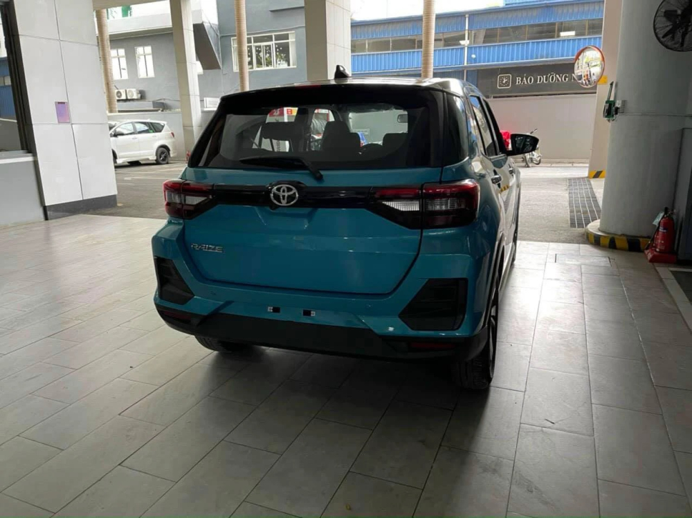 Toyota Raize c&oacute; k&iacute;ch thước tổng thể (D x R X C) l&agrave; 3.995 x 1.695 x 1.620 mm.