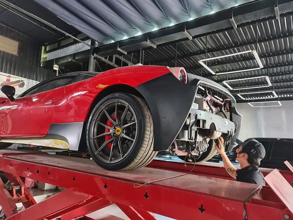 Chiếc siêu xe Ferrari 488 GTB từng độ SVR được chủ nh`ân lên dự án mới mang tên Misha Designs