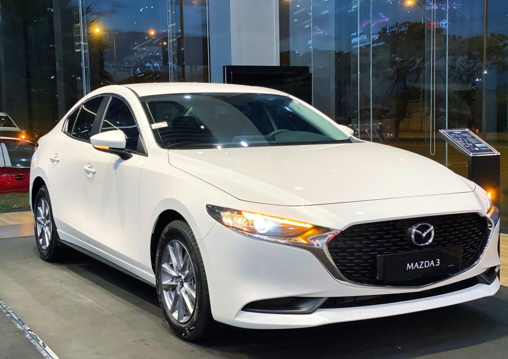 Mazda3 1.5L Deluxe.
