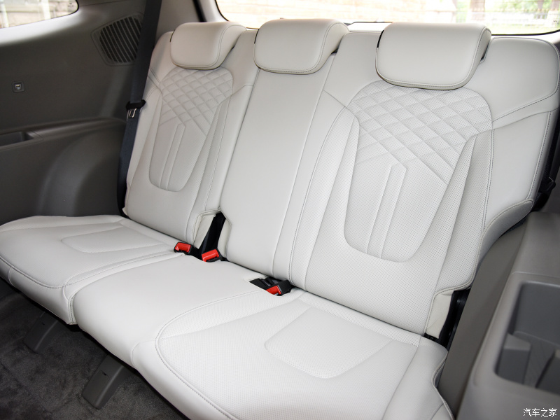 Hàng ghế cuối cùng của Hyundai Custo 2022