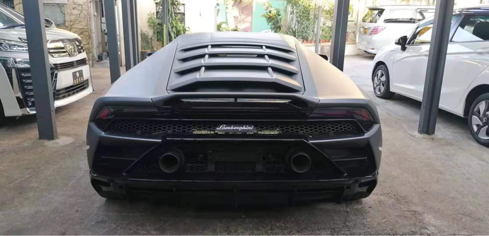Thiết kế đuôi siêu xe Lamborghini Huracan EVO Thiết kế đuôi siêu xe Lamborghini Huracan EVO