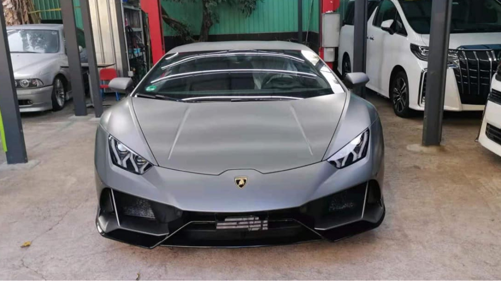 Thiết kế đầu xe Lamborghini Huracan EVO