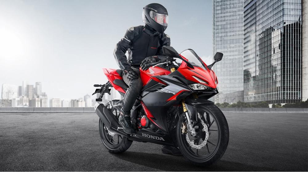 Honda CBR150R 2021