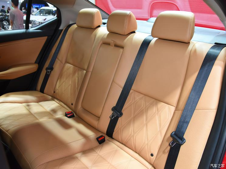 Ghế sau của Nissan Sylphy e-Power 2022