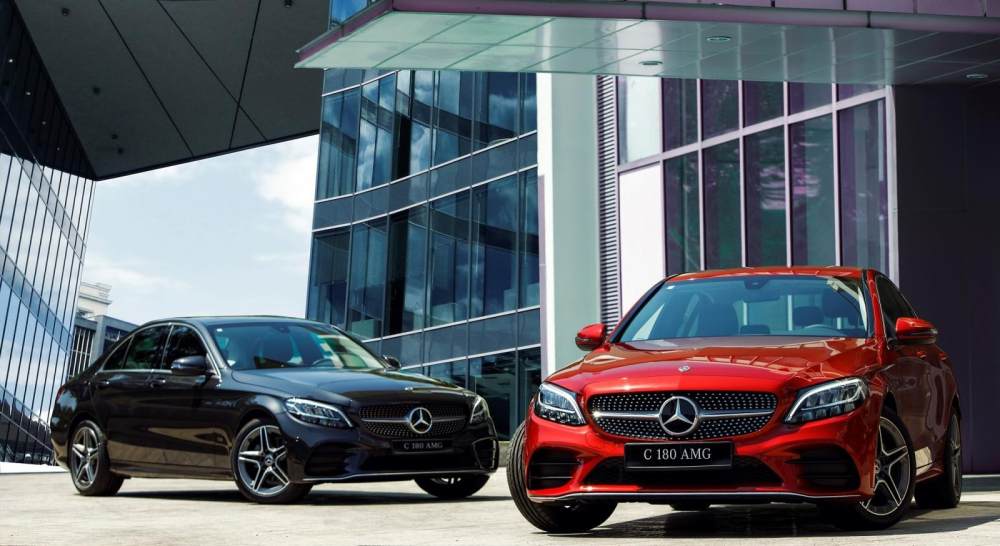 Mercedes-Benz C 180 AMG 2021.