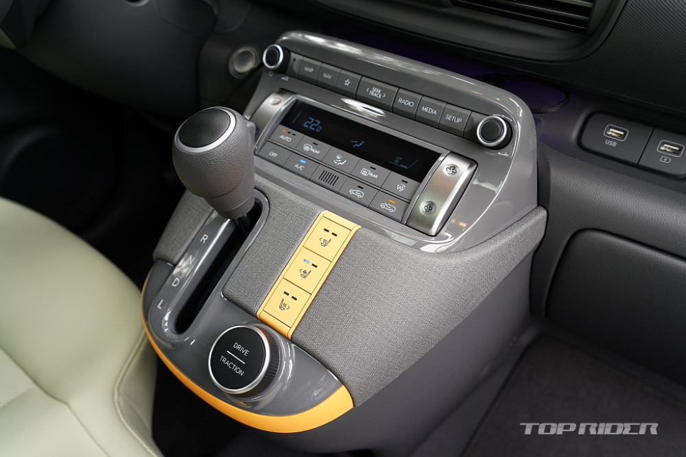 Hyundai Casper 2022 chỉ d&ugrave;ng hộp số tự động