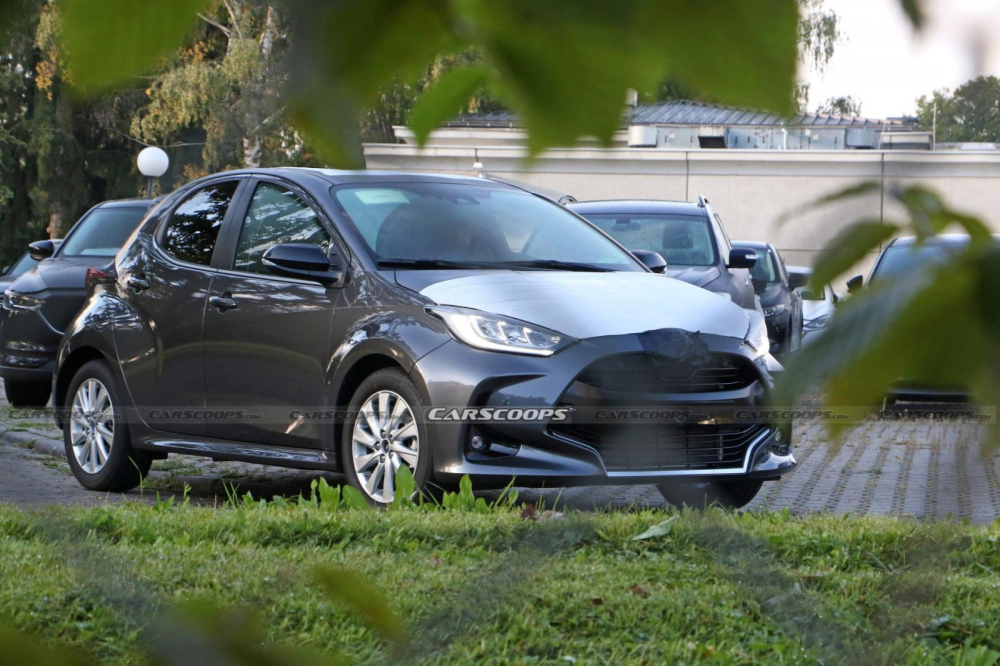 Mazda2 2023 dự kiến được phát triển dựa trên Toyota Yaris Hybrid