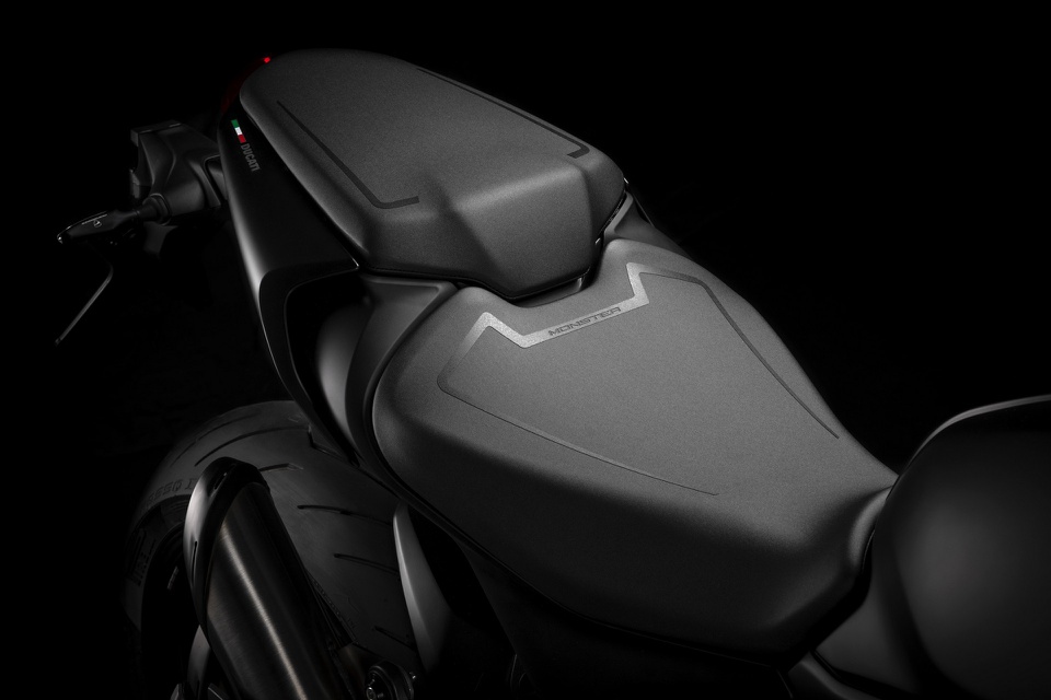Ducati Monster 2022