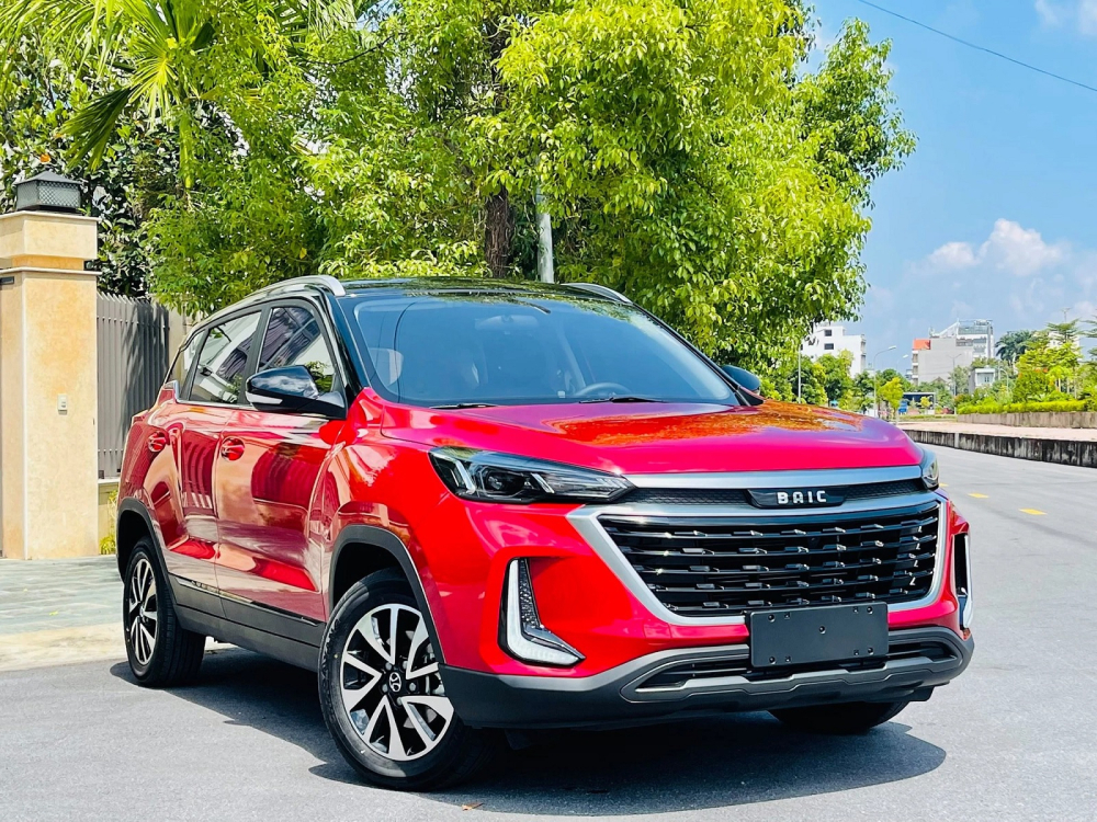 Beijing X3 xuất hiện tại Việt Nam.