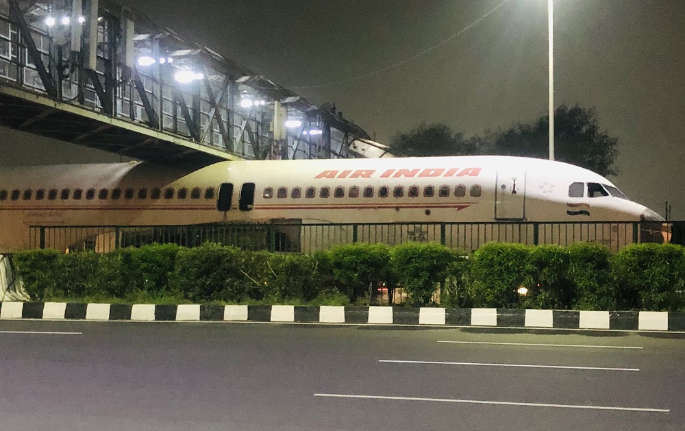 Đ&acirc;y l&agrave; m&aacute;y bay cũ của h&atilde;ng h&agrave;ng kh&ocirc;ng Air India v&agrave; đ&atilde; được b&aacute;n cho người kh&aacute;c