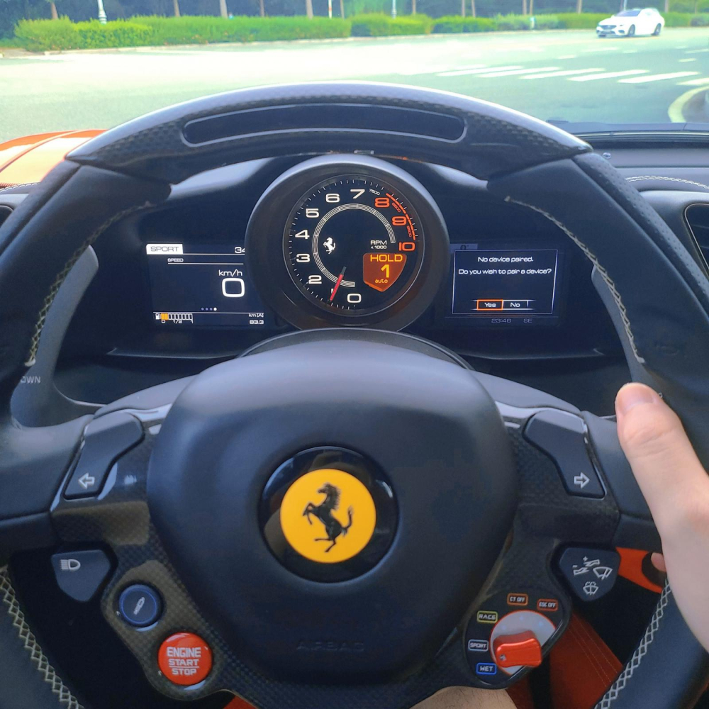Siêu xe Ferrari 488 GTB đang được nhiều người săn lùng để trải nghiệm Siêu xe Ferrari 488 GTB đang được nhiều người săn lùng để trải nghiệm