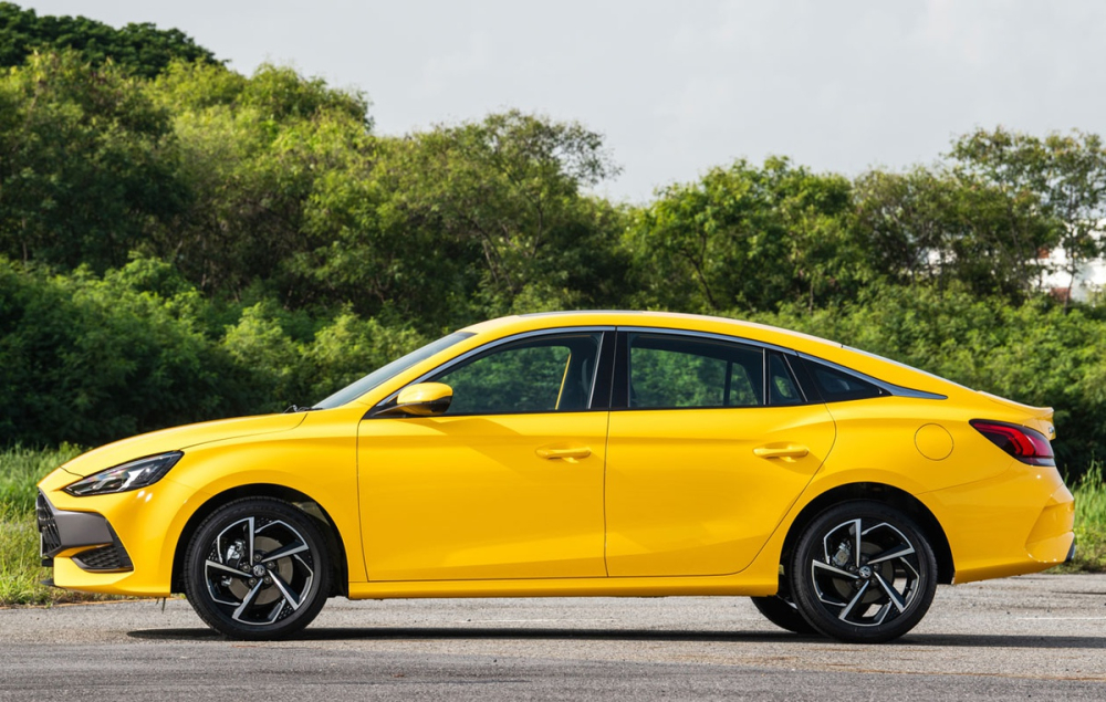 MG5 2021 c&oacute; k&iacute;ch thước tổng thể (D x R x C) l&agrave; 4.675 x 1.842 x 1.480 mm.