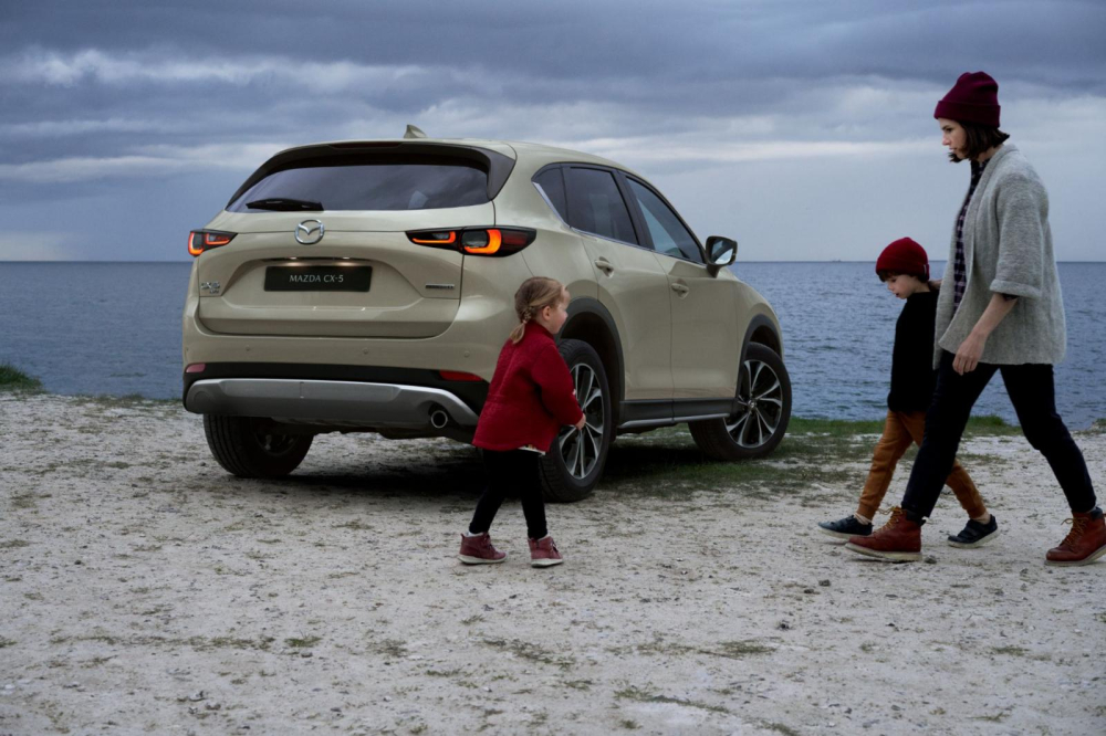 Mazda CX-5 2022 được nâng cấp nhẹ ở phía sau