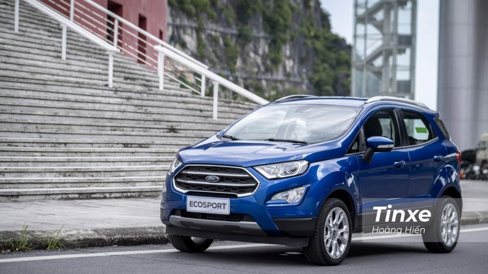 Thua Kia Seltos nhưng Ford EcoSport vẫn có thể cạnh tranh được với Kia Sonet.