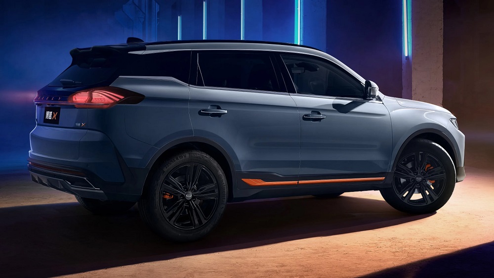 Geely Boyue X 2022 dùng động cơ tăng áp 1.8L