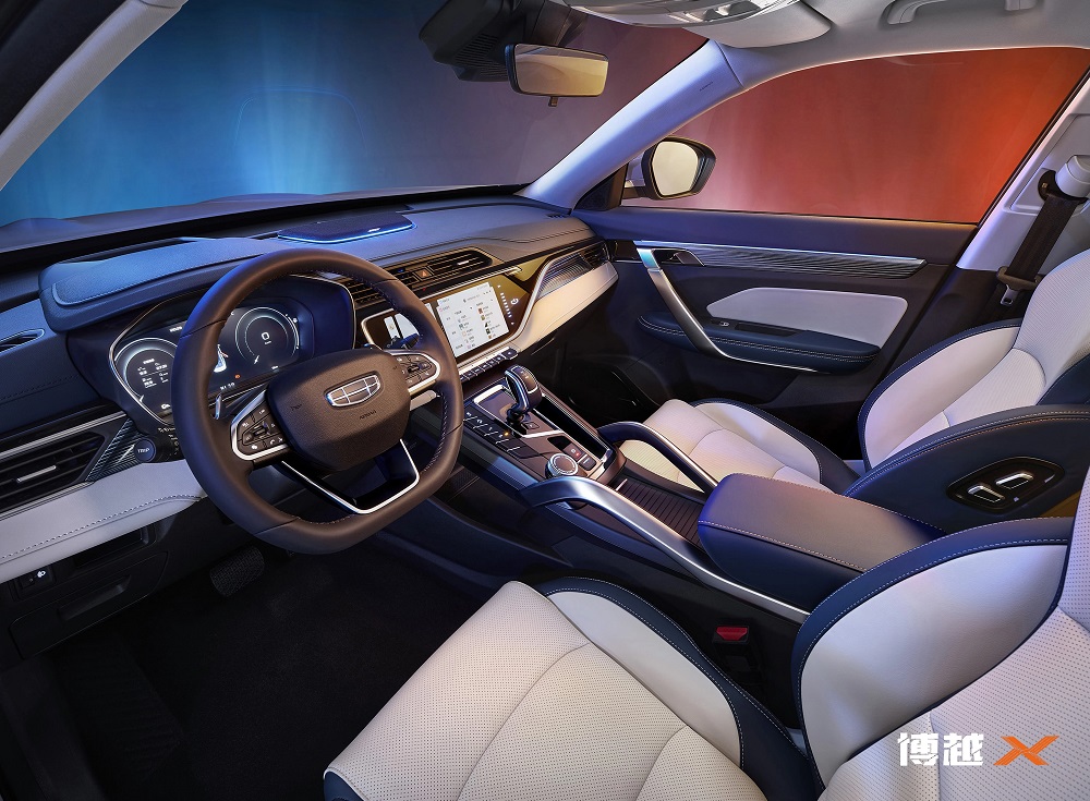 Geely Boyue X 2022 được trang bị hệ thống âm thanh Bose 12 loa đi kèm micro để hát karaoke