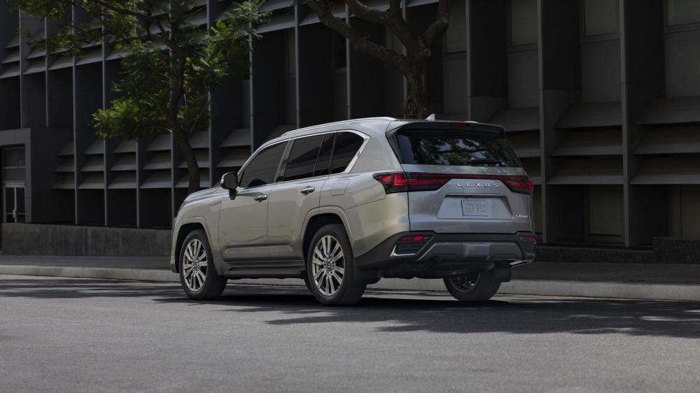 Lexus LX 2022 không chỉ sang trọng mà còn có khả năng chạy off-road không thua kém thế hệ cũ Lexus LX 2022 không chỉ sang trọng mà còn có khả năng chạy off-road không thua kém thế hệ cũ