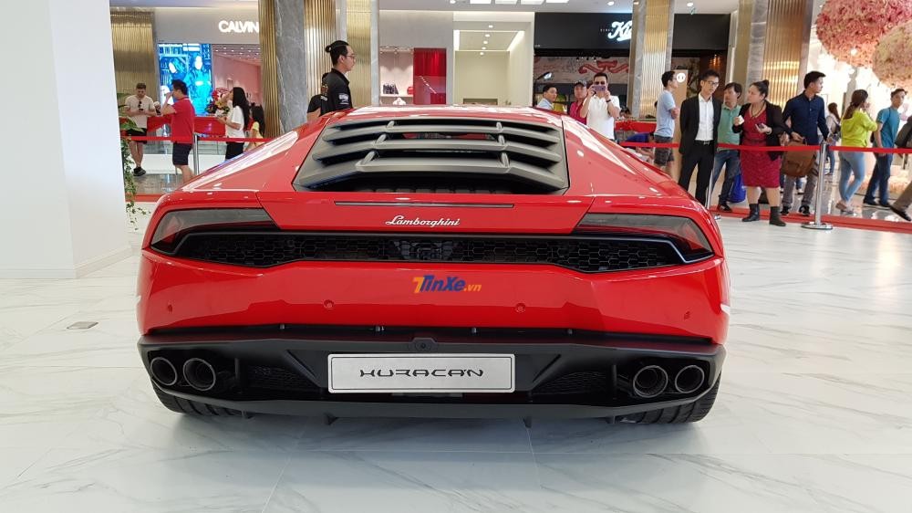 Lamborghini Huracan LP610-4 màu đỏ của đại gia quận 7 Lamborghini Huracan LP610-4 màu đỏ của đại gia quận 7